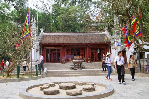 đền trung